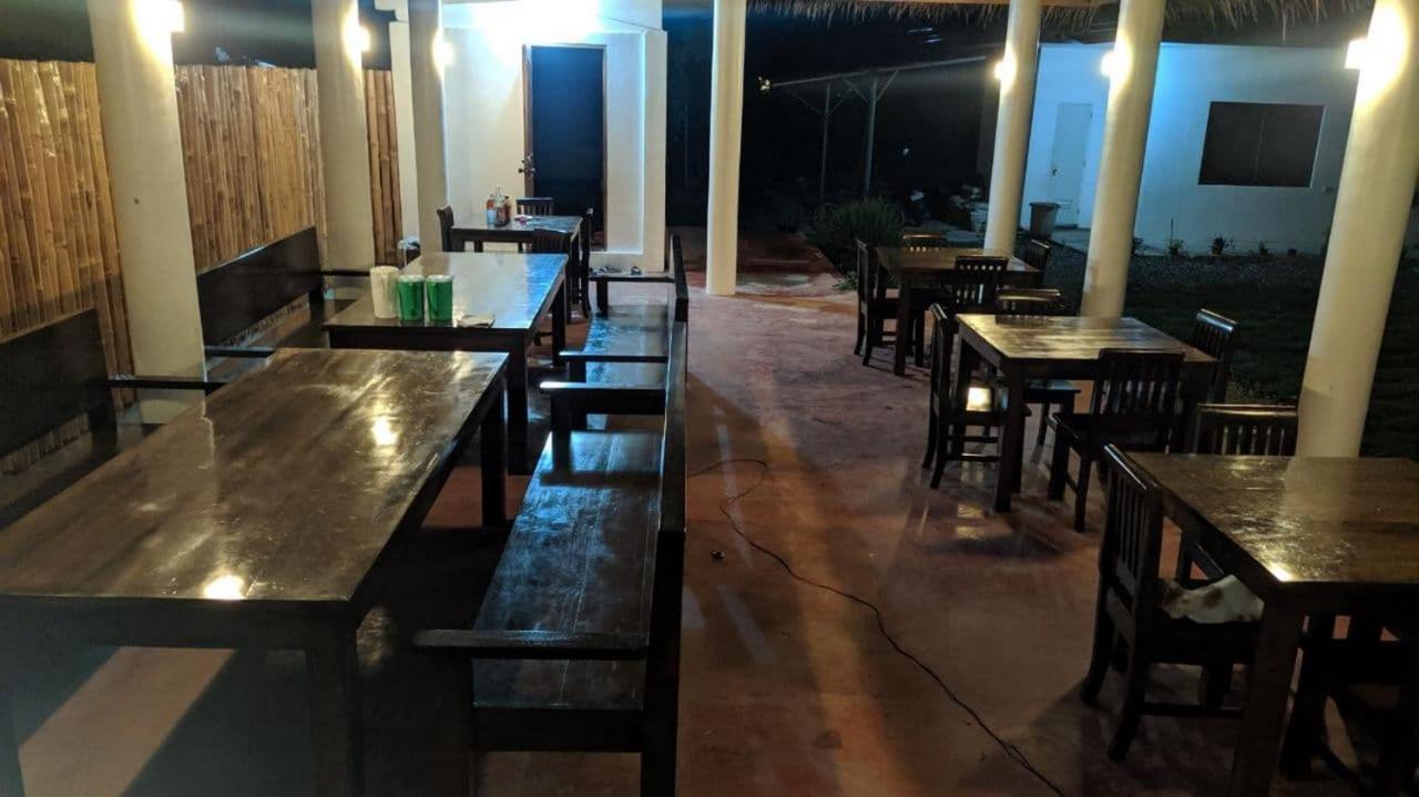 Funny Jellyfish Resort Moalboal Exterior photo